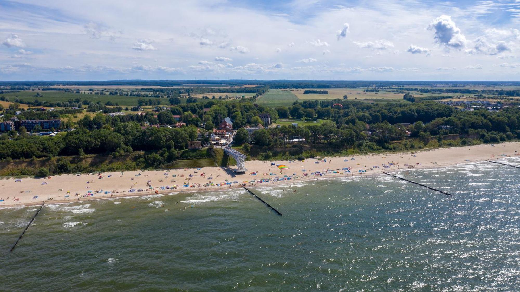 Aparthouse Cliff By Orka 150 M Beach And Sea Trzesacz Exterior photo